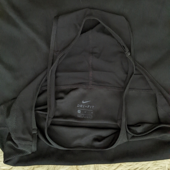 Nike DriFit Tank - Picture 9 of 9